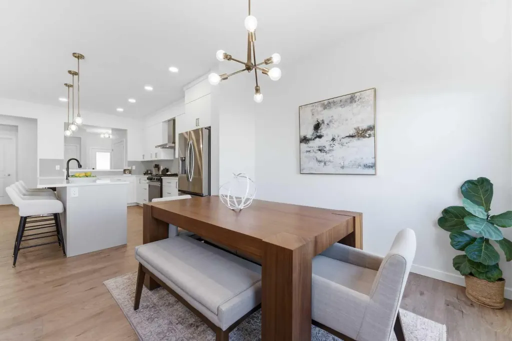 71 Magnolia Court SE Calgary AB T3M 3M6