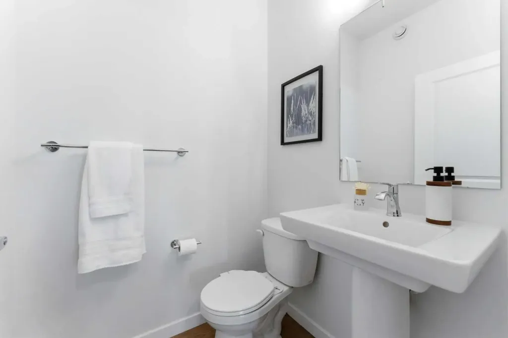 71 Magnolia Court SE Calgary AB T3M 3M6