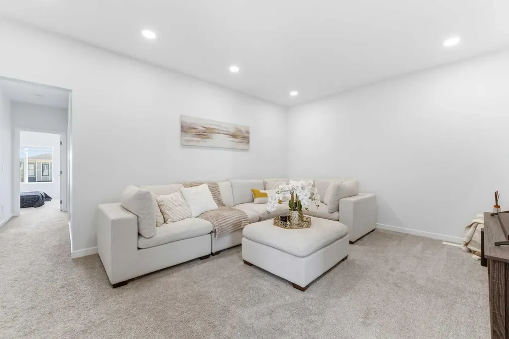 71 Magnolia Court SE Calgary AB T3M 3M6