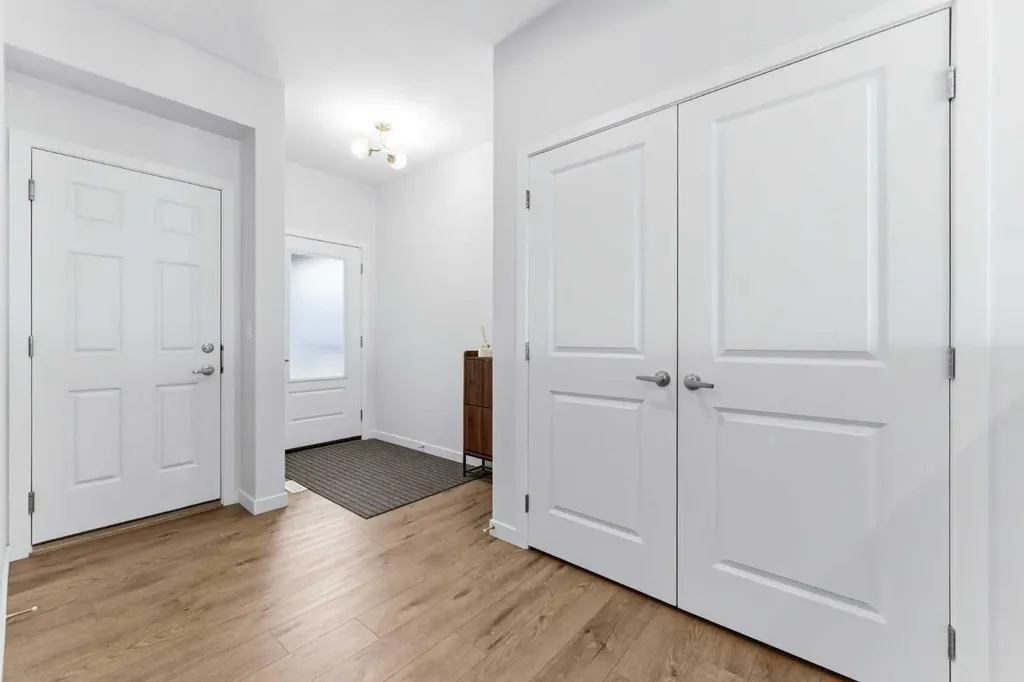 71 Magnolia Court SE Calgary AB T3M 3M6