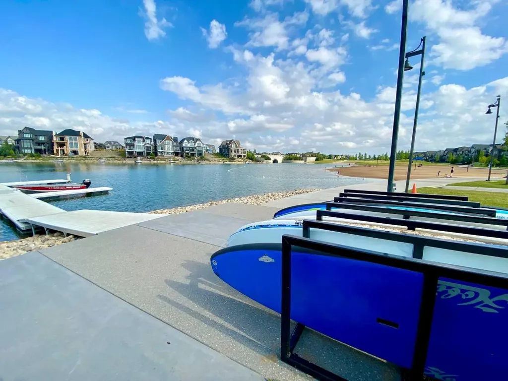 71 Magnolia Court SE Calgary AB T3M 3M6