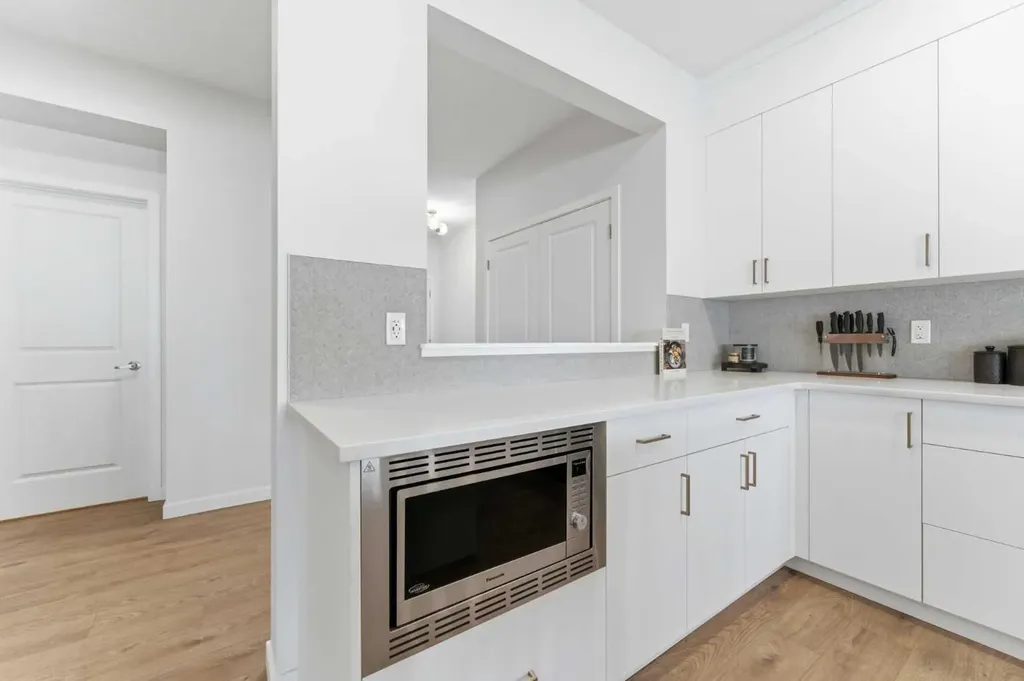 71 Magnolia Court SE Calgary AB T3M 3M6