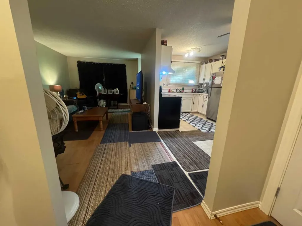 59 Nichols Crescent Red Deer AB T4P 1P5