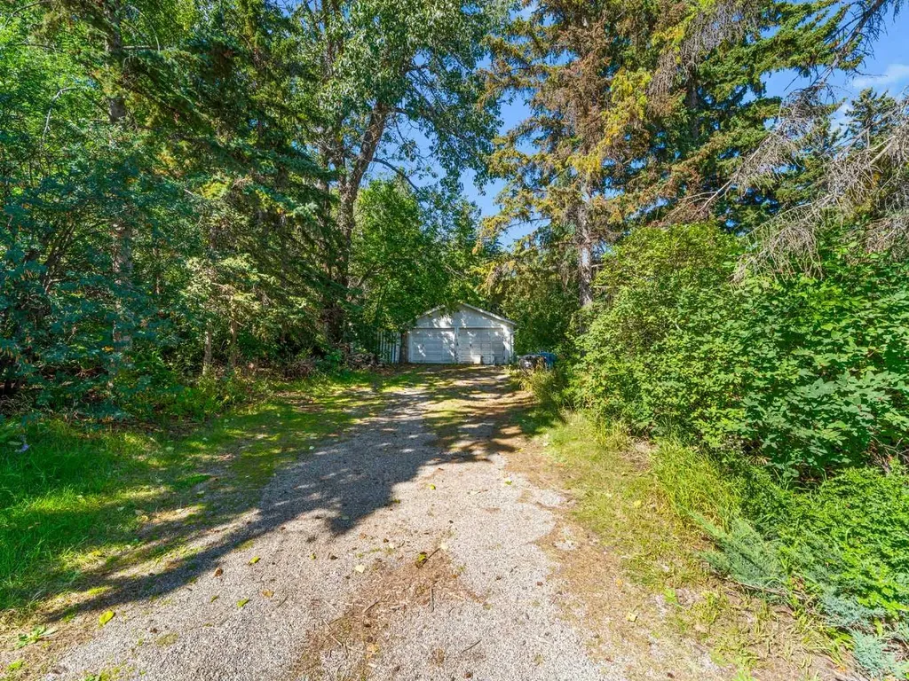 3205 4 Street SW Calgary AB T2S 1Y1