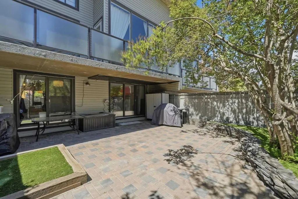 1732 9a Street SW Calgary AB T2T 3E6
