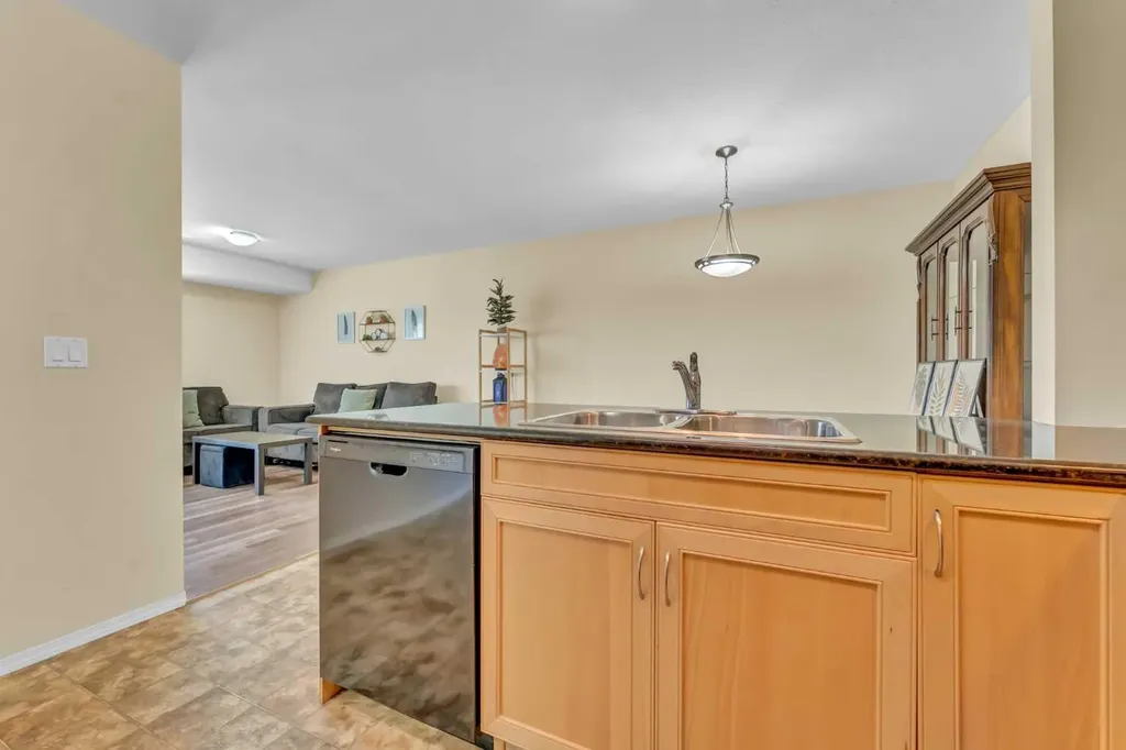 101 Southlands Pointe SE Medicine Hat AB T1B 0M5
