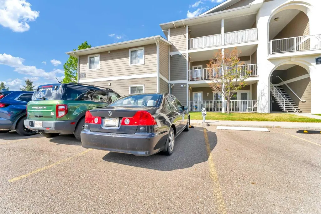 101 Southlands Pointe SE Medicine Hat AB T1B 0M5