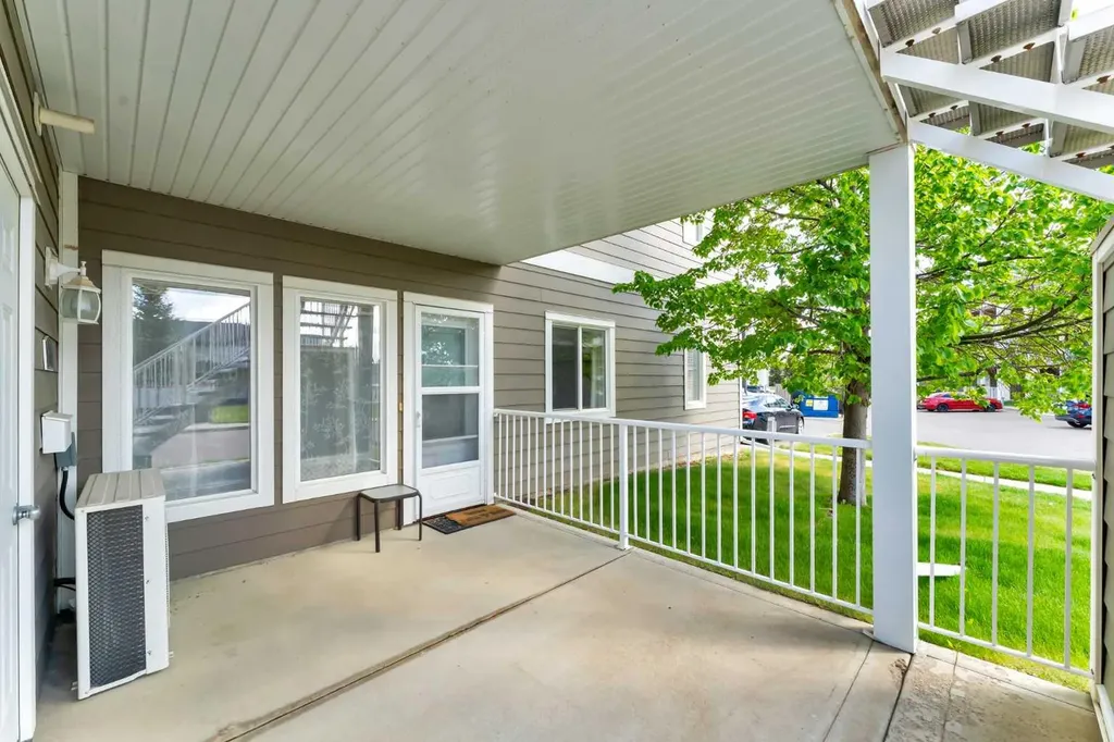 101 Southlands Pointe SE Medicine Hat AB T1B 0M5
