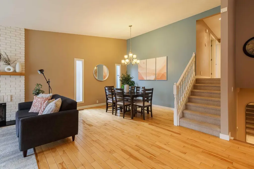 1211 Ranchview Road NW Calgary AB T3G 2B6