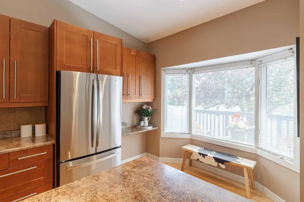 1211 Ranchview Road NW Calgary AB T3G 2B6