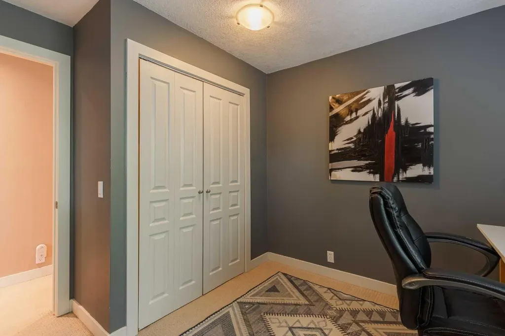 1211 Ranchview Road NW Calgary AB T3G 2B6