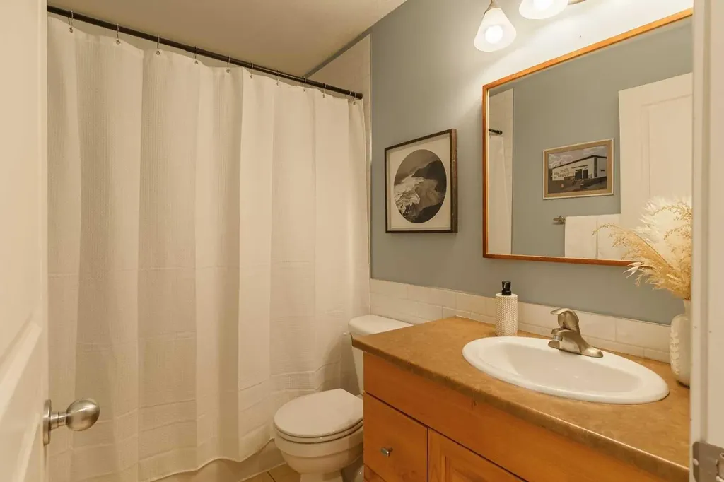 1211 Ranchview Road NW Calgary AB T3G 2B6