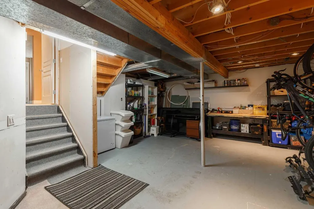 1211 Ranchview Road NW Calgary AB T3G 2B6