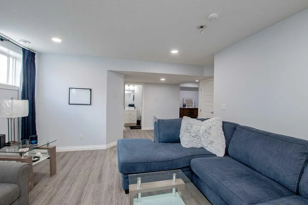 12214 103a Street Grande Prairie AB T8V 2L6