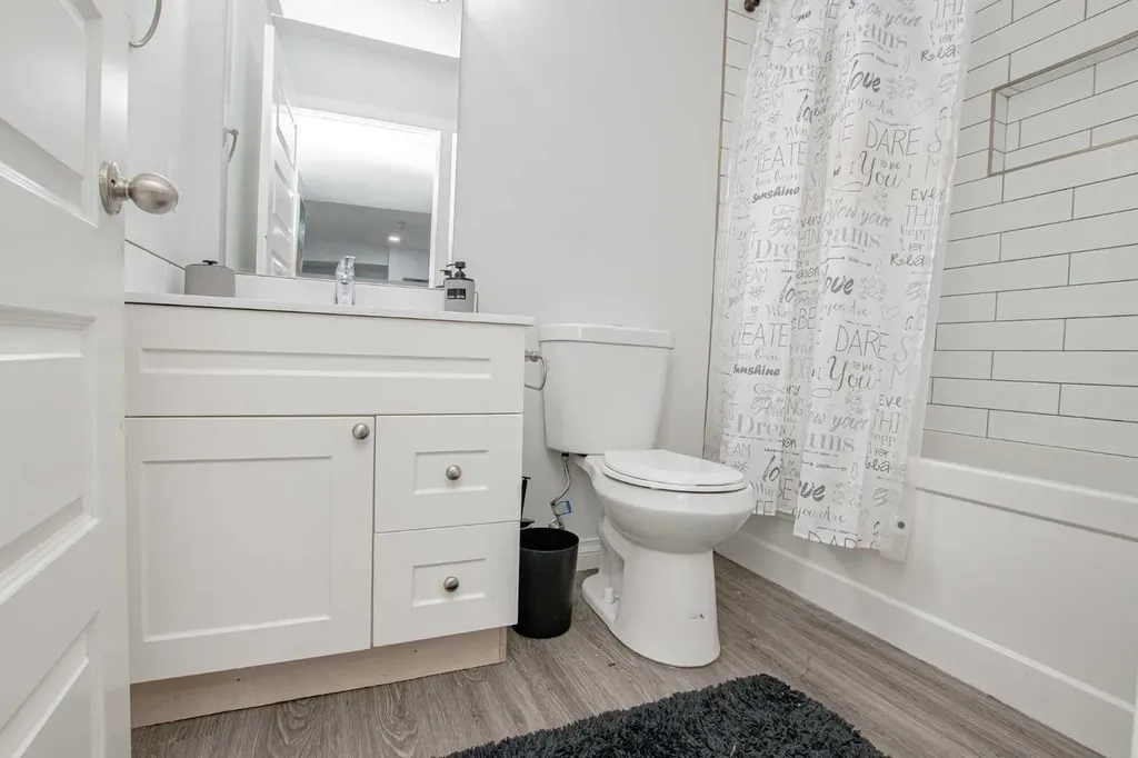 12214 103a Street Grande Prairie AB T8V 2L6
