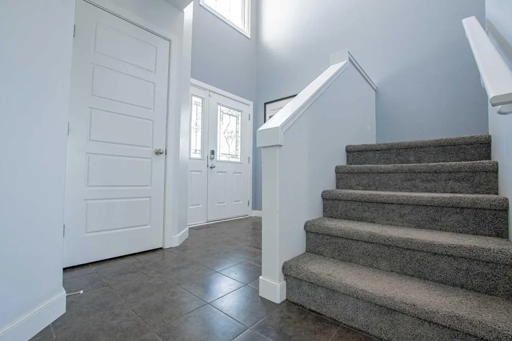 12214 103a Street Grande Prairie AB T8V 2L6