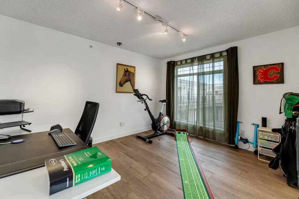 527 15 Avenue SW Calgary AB T2R 1R5