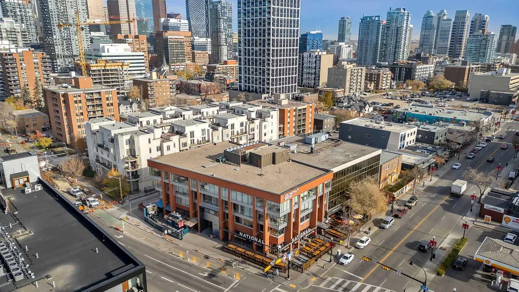 527 15 Avenue SW Calgary AB T2R 1R5