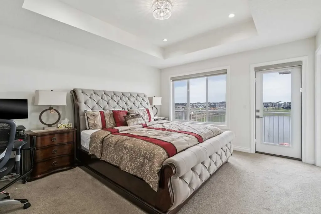 375 Corner Meadows Avenue NE Calgary AB T3N1X7