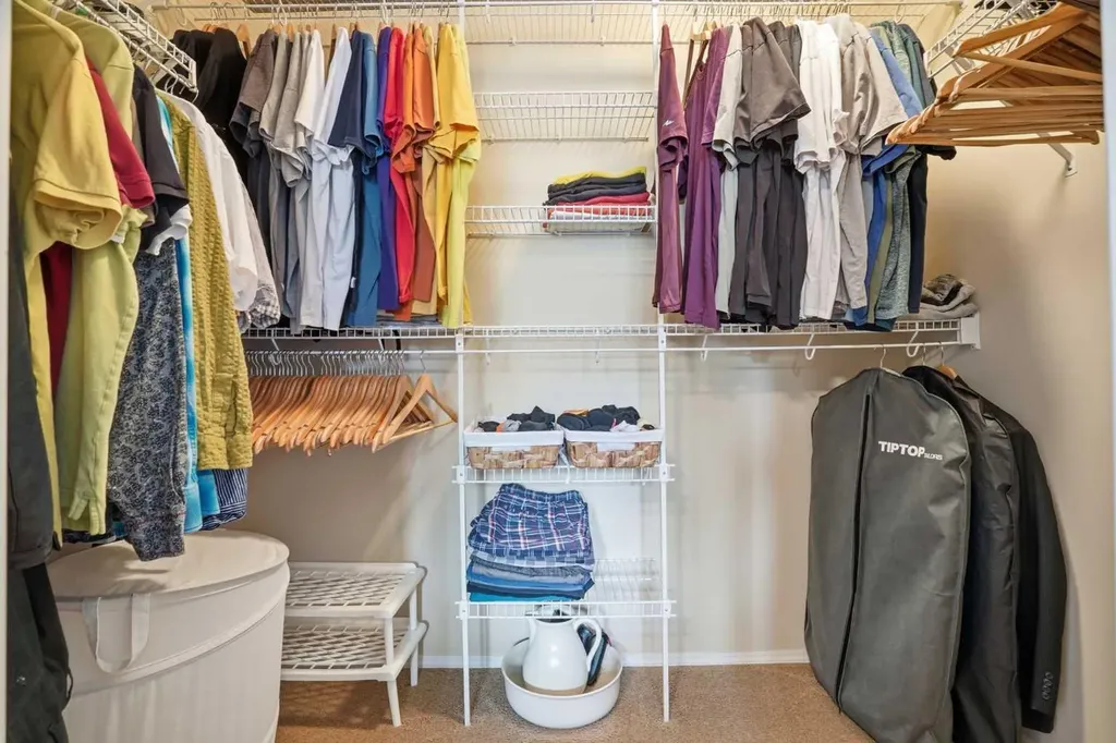 56 Everglen Way SW Calgary AB T2Y 5G3