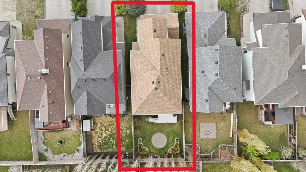 56 Everglen Way SW Calgary AB T2Y 5G3