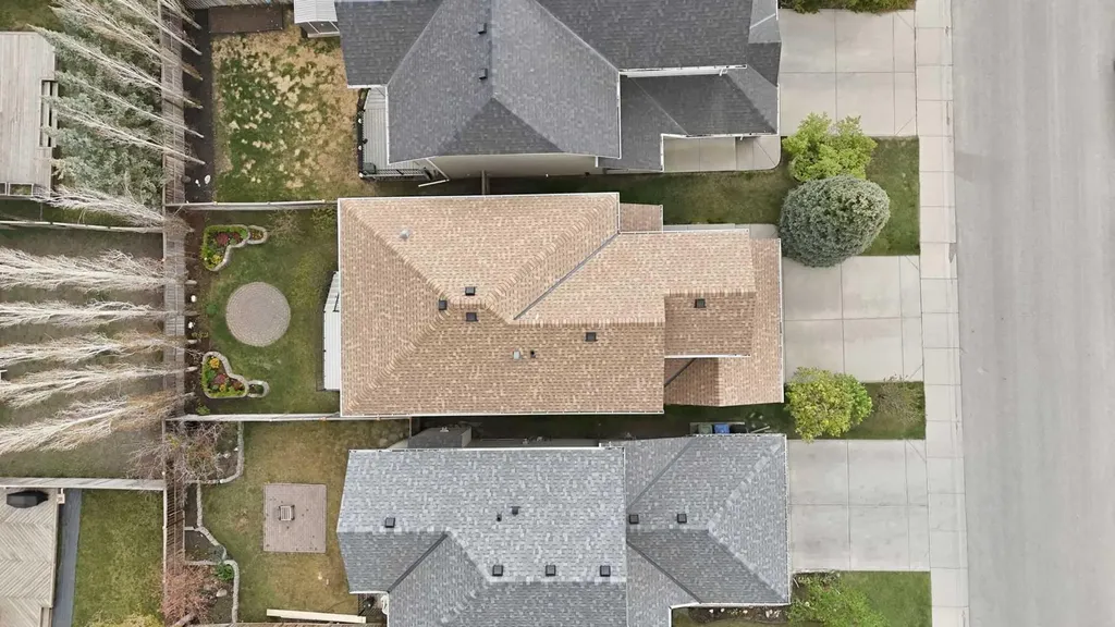 56 Everglen Way SW Calgary AB T2Y 5G3