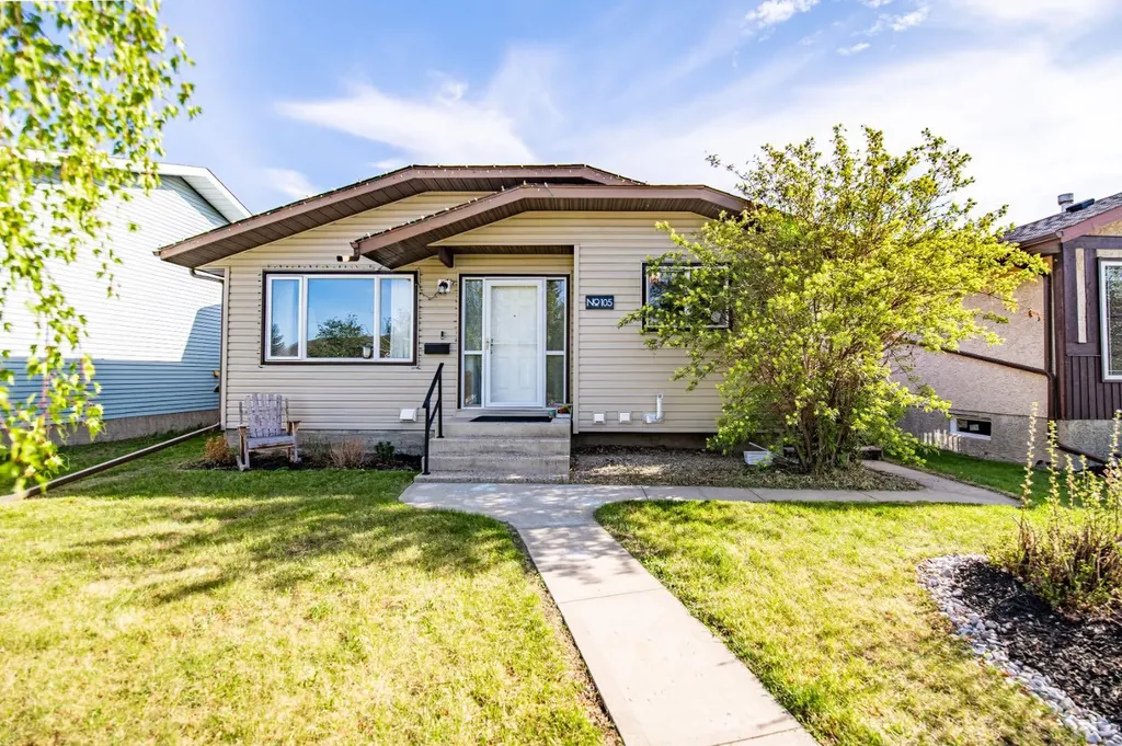105 Erickson Drive Red Deer AB T4R 1X9