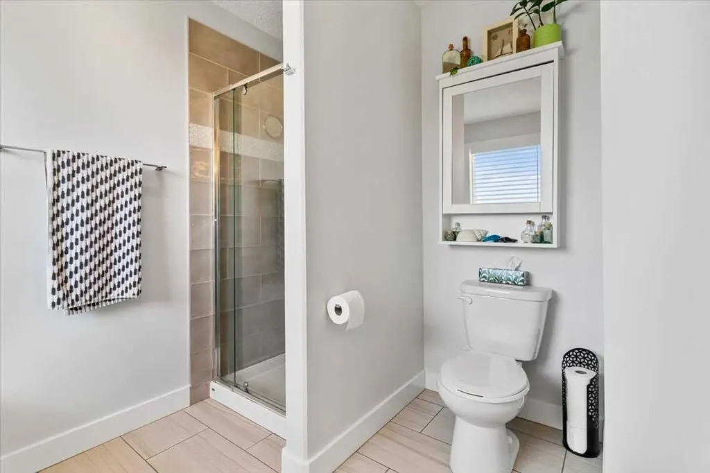 11330 59 Avenue Grande Prairie AB T8X 0L2