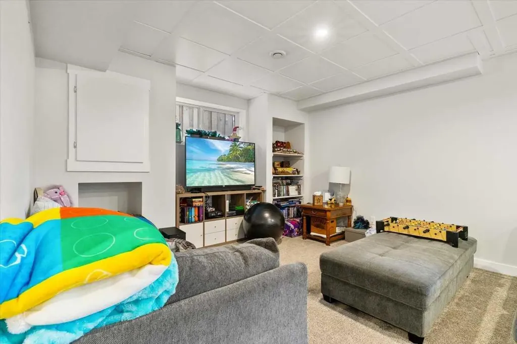 11330 59 Avenue Grande Prairie AB T8X 0L2