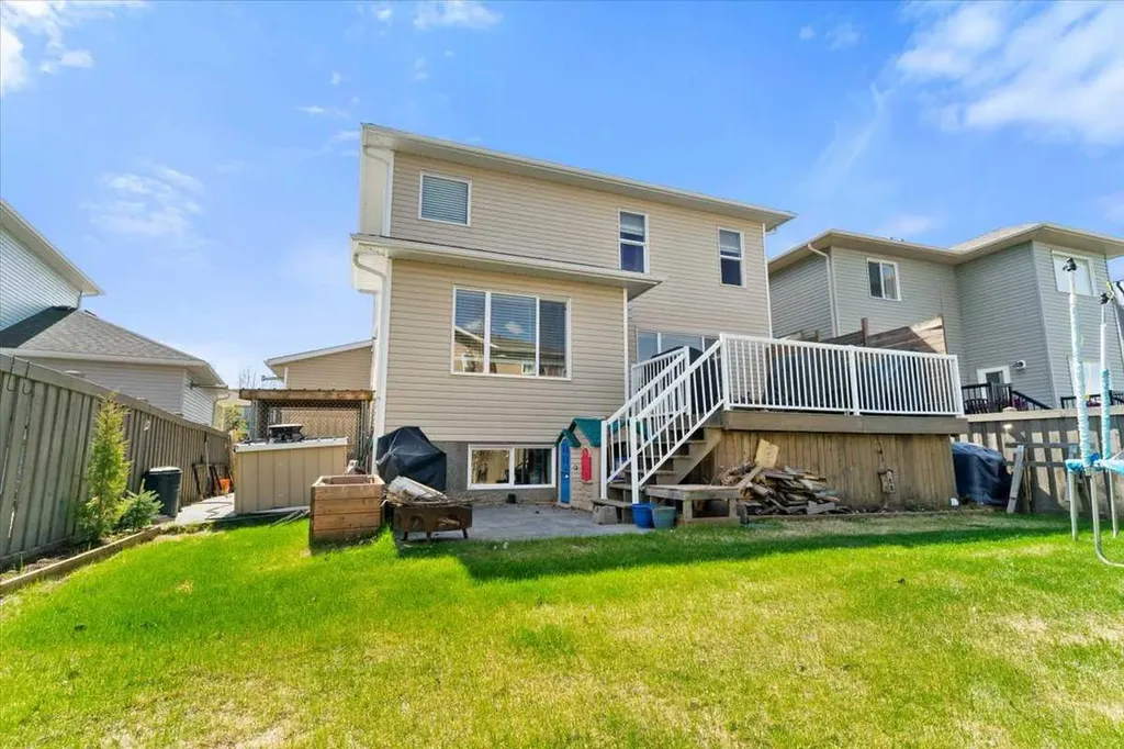 11330 59 Avenue Grande Prairie AB T8X 0L2