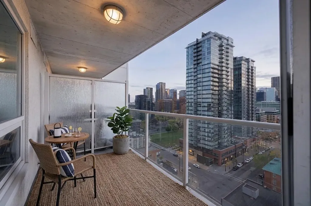 188 15 Avenue SW Calgary AB T2R1S4