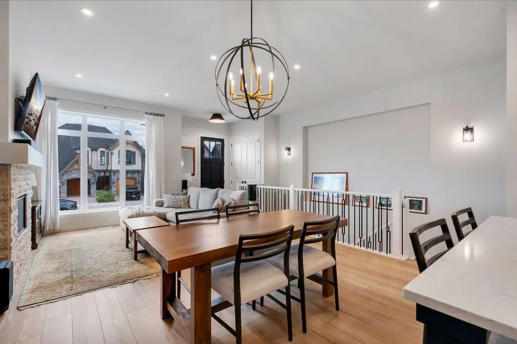 541 Marine Drive SE Calgary AB T3M 2Z6