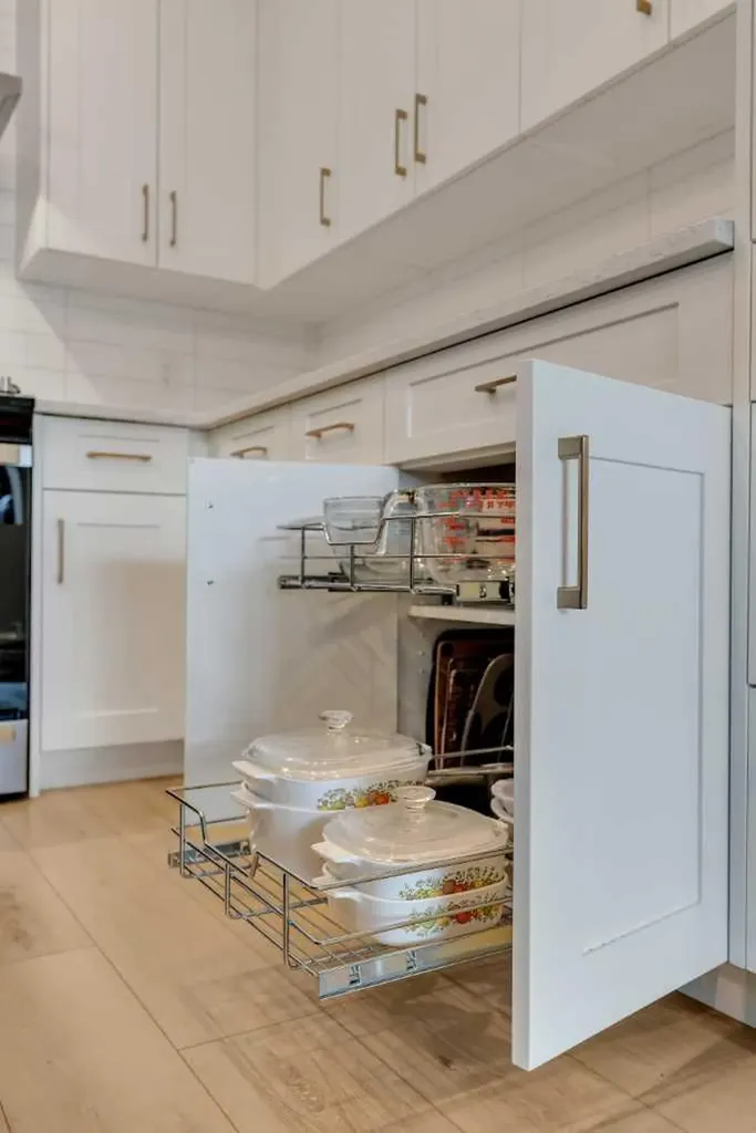 541 Marine Drive SE Calgary AB T3M 2Z6