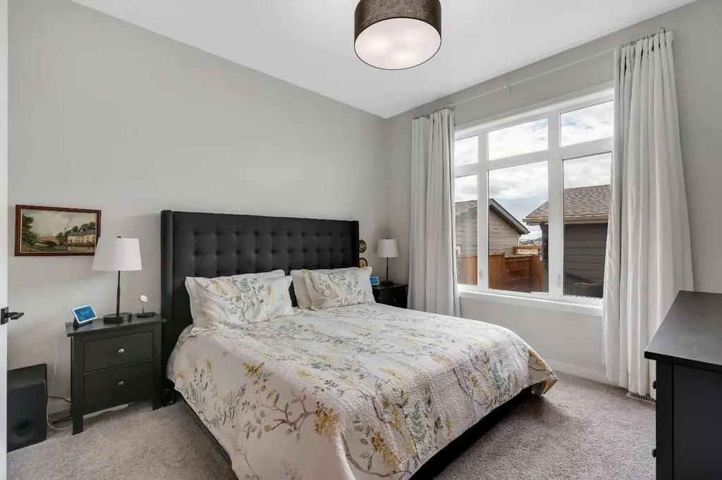 541 Marine Drive SE Calgary AB T3M 2Z6
