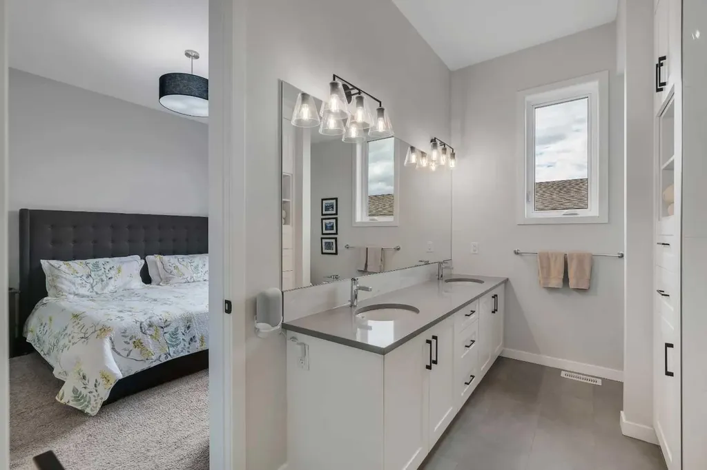 541 Marine Drive SE Calgary AB T3M 2Z6