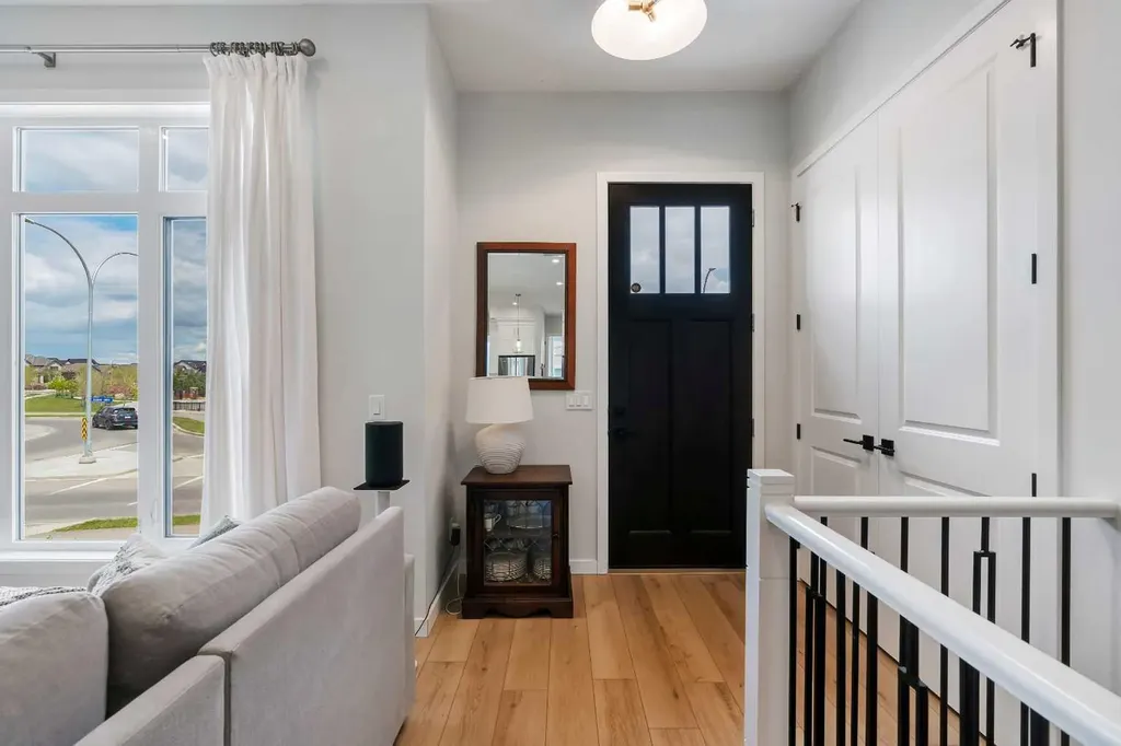 541 Marine Drive SE Calgary AB T3M 2Z6