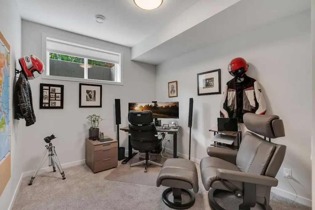 541 Marine Drive SE Calgary AB T3M 2Z6