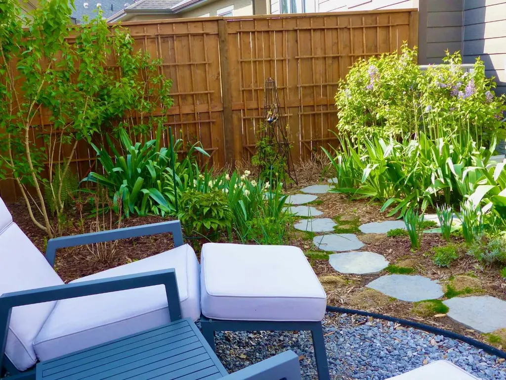 541 Marine Drive SE Calgary AB T3M 2Z6