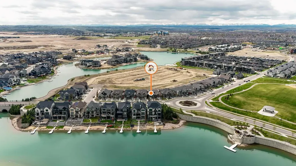 541 Marine Drive SE Calgary AB T3M 2Z6