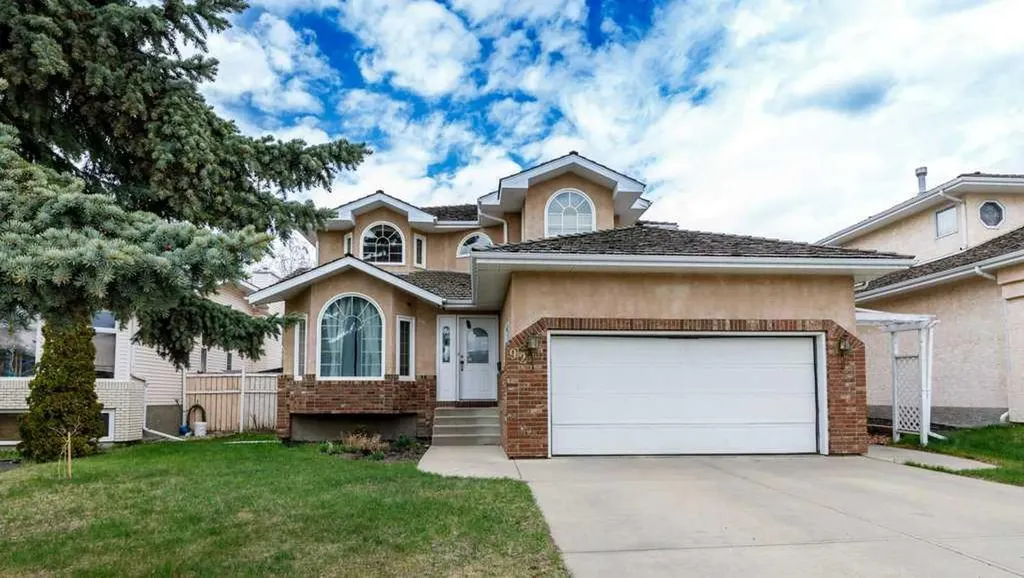 92 Anquetel Street Red Deer AB T4R 2K7
