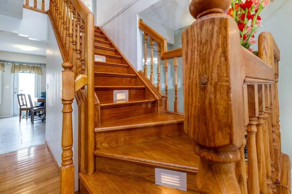 92 Anquetel Street Red Deer AB T4R 2K7
