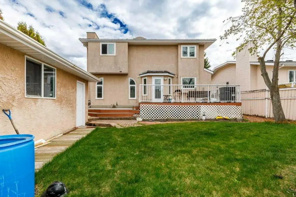 92 Anquetel Street Red Deer AB T4R 2K7
