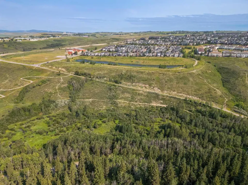 40 Sunvalley Road Cochrane AB T4C 0X6