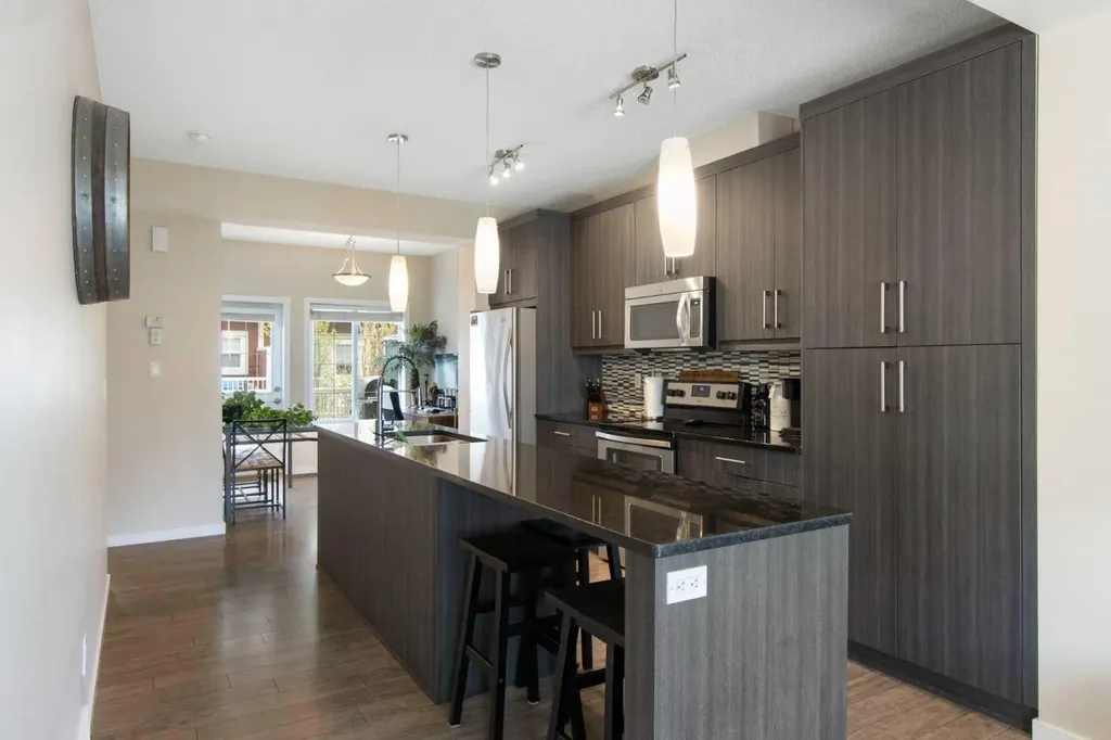 215 Marquis Lane SE Calgary AB T3M2G6