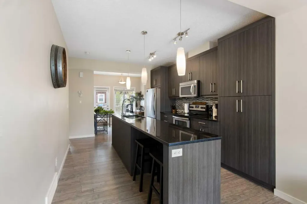 215 Marquis Lane SE Calgary AB T3M2G6