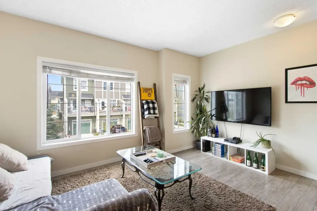 215 Marquis Lane SE Calgary AB T3M2G6
