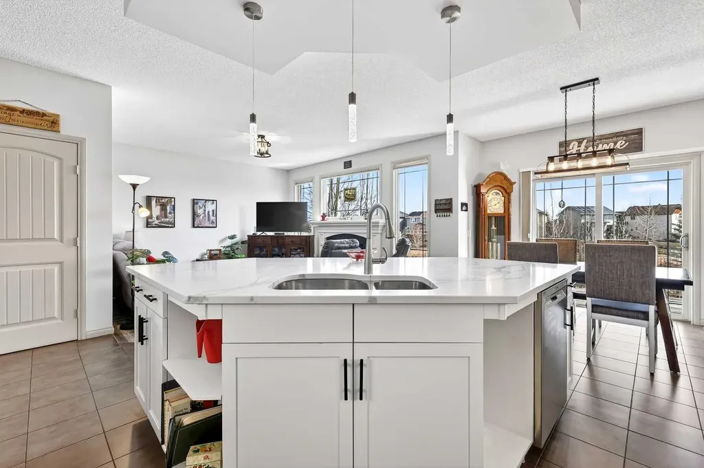 1516 Montrose Terrace SE High River AB T1V 0B5