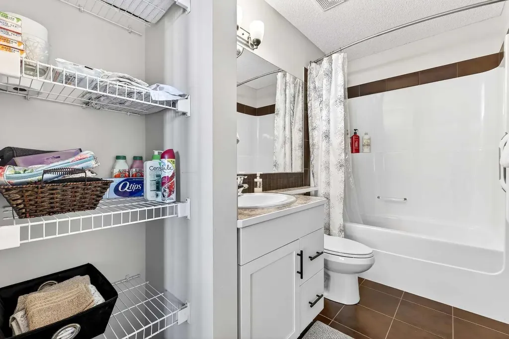 1516 Montrose Terrace SE High River AB T1V 0B5