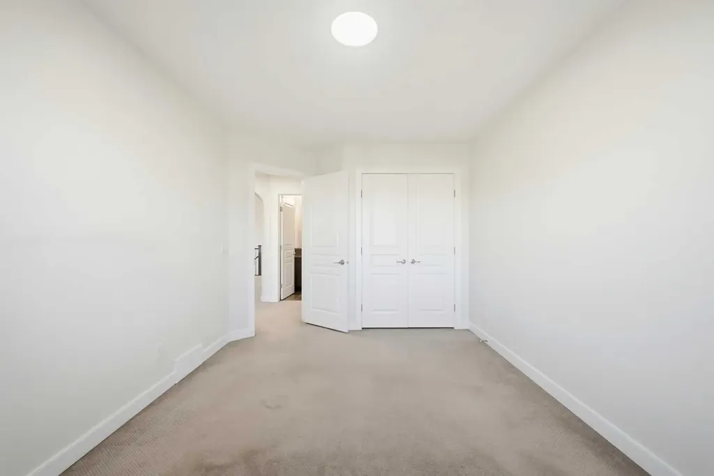 59 Redstone Park NE Calgary AB T3N 0K1