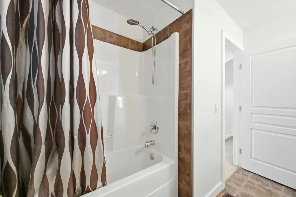 59 Redstone Park NE Calgary AB T3N 0K1